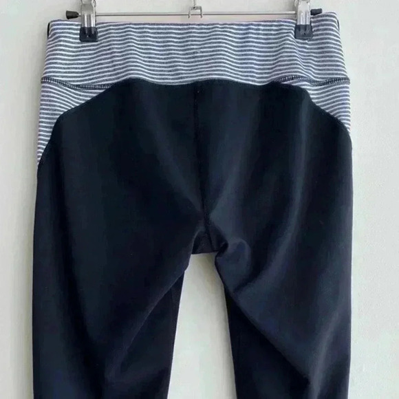 90 Degree by Reflex Black & White Striped Cropped Leggings with Neon Orange Band - Picture 10 of 13